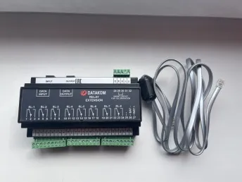 DKG-307/507/309/509/707 Блок расширения релейных выходов с кабелем