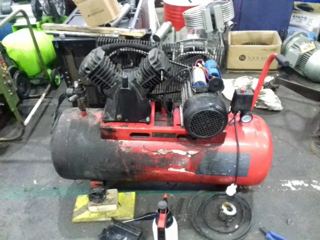 компрессор, переживший пожар - изображение 1